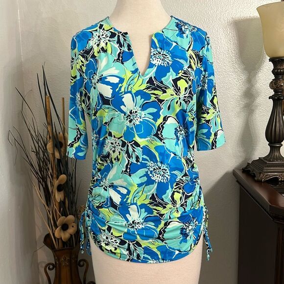 Land’s End Short Sleeve Side Gather Blue Floral Rash Guard Swim Shirt Size Small - Picture 1 of 11